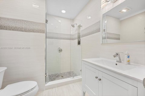 Casa en alquiler en West Palm Beach, Florida, 5 dormitorios № 2075607 - foto 4