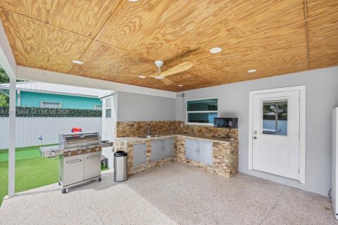 Casa en alquiler en West Palm Beach, Florida, 5 dormitorios № 2075607 - foto 10