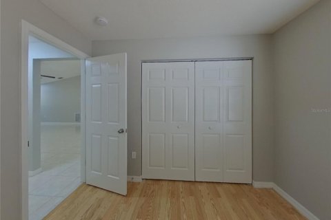 Villa ou maison à louer à Sarasota, Floride: 3 chambres, 132.66 m2 № 1782224 - photo 10
