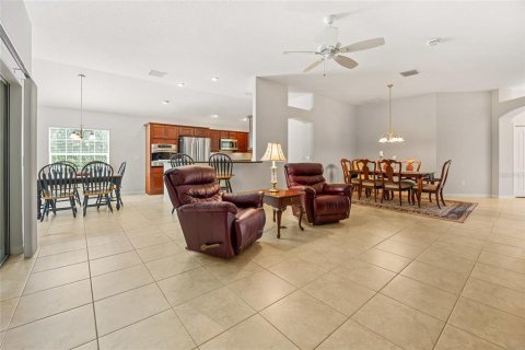 Casa en venta en The Villages, Florida, 3 dormitorios, 180.14 m2 № 1903129 - foto 13