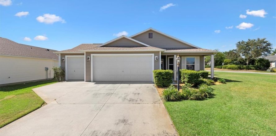 Casa en The Villages, Florida 3 dormitorios, 138.24 m2 № 1642131