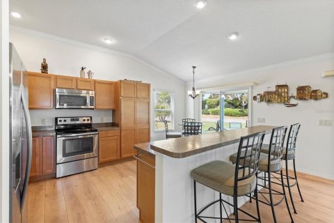 Casa en venta en The Villages, Florida, 3 dormitorios, 138.24 m2 № 1642131 - foto 12