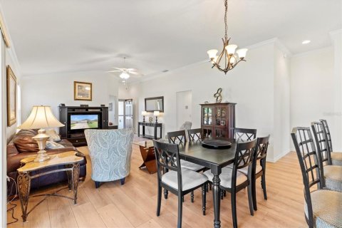 Casa en venta en The Villages, Florida, 3 dormitorios, 138.24 m2 № 1642131 - foto 9