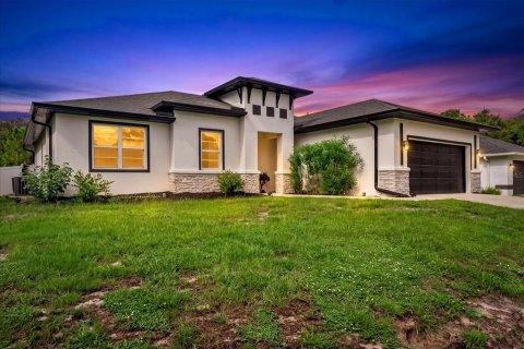 House in North Port, Florida 3 bedrooms, 185.06 sq.m. № 2356535