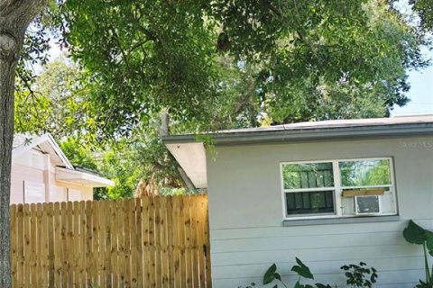 Studio in Saint Petersburg, Florida № 1917867 - photo 13