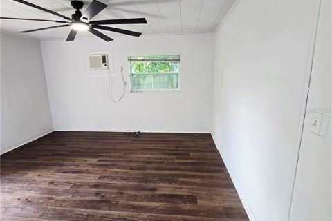 Studio in Saint Petersburg, Florida № 1917867 - photo 4