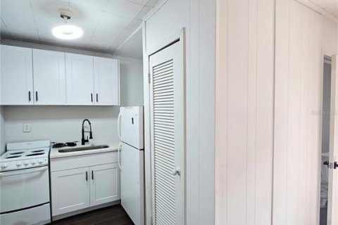 Studio in Saint Petersburg, Florida № 1917867 - photo 7