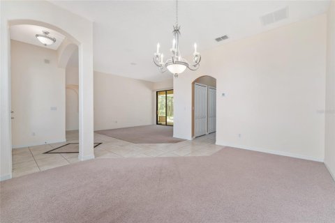 Villa ou maison à vendre à Clermont, Floride: 5 chambres, 359.81 m2 № 1813091 - photo 25