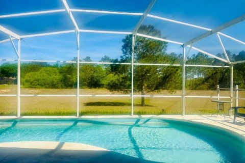 House in Clermont, Florida 5 bedrooms, 155.15 sq.m. № 1683100 - photo 3