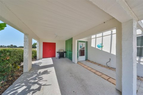 Купить кондоминиум в Сан-Сити-Центр, Флорида 7 комнат, 93.65м2, № 1908701 - фото 4