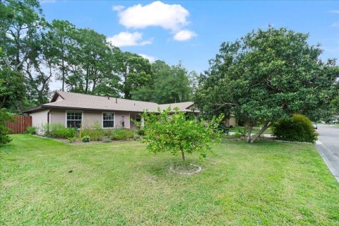 House in Gainesville, Florida 4 bedrooms, 195.28 sq.m. № 1887064 - photo 30