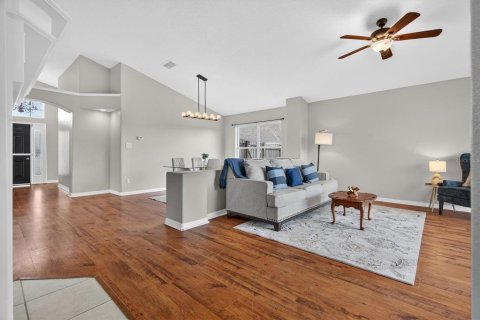 Villa ou maison à vendre à Orlando, Floride: 4 chambres, 164.34 m2 № 2223298 - photo 11