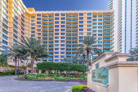 Condominio en venta en Hollywood, Florida, 1 dormitorio, 77.57 m2 № 1956329 - foto 4