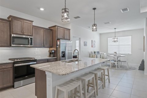 House in Ocala, Florida 4 bedrooms, 177.44 sq.m. № 1749369 - photo 13