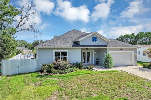 House in Ocala, Florida 4 bedrooms, 305.28 sq.m. № 2210215 - photo 2
