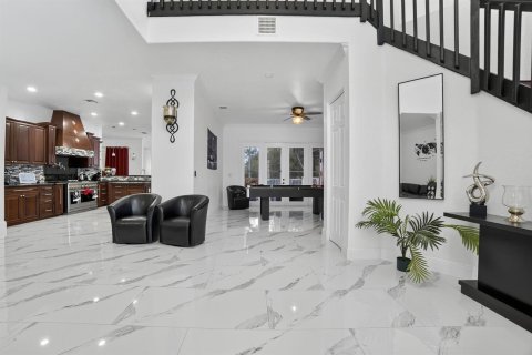 Villa ou maison à vendre à Coral Springs, Floride: 6 chambres, 368.54 m2 № 2082303 - photo 6