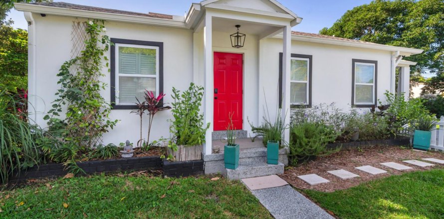 Villa ou maison à West Palm Beach, Floride 2 chambres, 79.43 m2 № 2432840