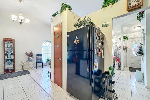 Villa ou maison à vendre à Ocala, Floride: 3 chambres, 234.95 m2 № 1898808 - photo 25