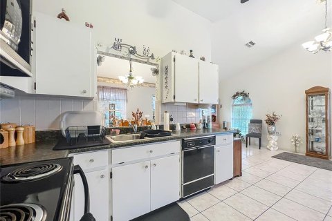Villa ou maison à vendre à Ocala, Floride: 3 chambres, 234.95 m2 № 1898808 - photo 23