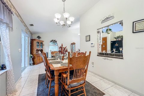 Villa ou maison à vendre à Ocala, Floride: 3 chambres, 234.95 m2 № 1898808 - photo 19