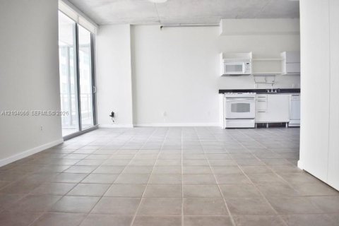 Copropriété à louer à Miami, Floride: 1 chambre, 59.27 m2 № 2415900 - photo 2