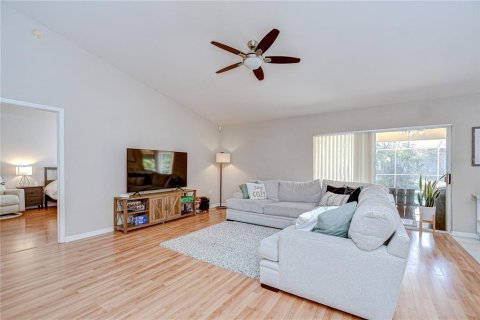 Villa ou maison à vendre à Valrico, Floride: 4 chambres, 240.71 m2 № 1788274 - photo 14
