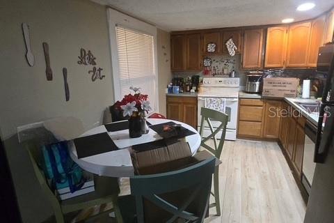 Casa en venta en Tampa, Florida, 2 dormitorios, 83.61 m2 № 1832729 - foto 9