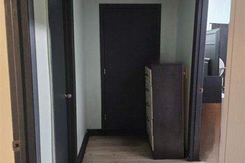 Casa en venta en Tampa, Florida, 2 dormitorios, 83.61 m2 № 1832729 - foto 14