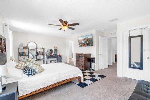 Villa ou maison à vendre à Clermont, Floride: 4 chambres, 210.42 m2 № 2324256 - photo 17