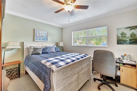 Condominio en venta en Lauderdale Lakes, Florida, 2 dormitorios, 87.7 m2 № 1764492 - foto 15