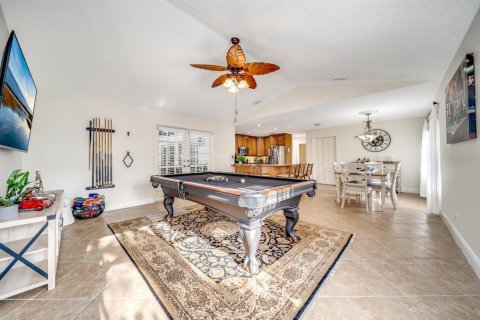 Villa ou maison à louer à Wellington, Floride: 4 chambres, 244.52 m2 № 2242024 - photo 10