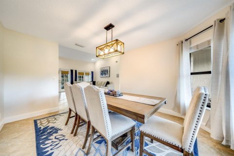 Villa ou maison à louer à Wellington, Floride: 4 chambres, 244.52 m2 № 2242024 - photo 6