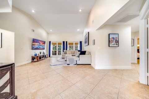 Villa ou maison à louer à Wellington, Floride: 4 chambres, 244.52 m2 № 2242024 - photo 3