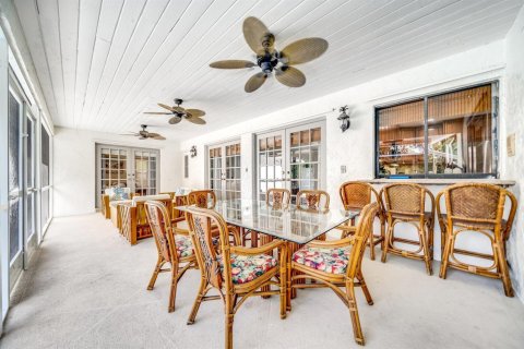 Villa ou maison à louer à Wellington, Floride: 4 chambres, 244.52 m2 № 2242024 - photo 26