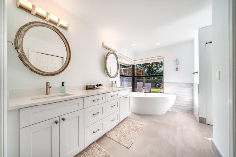 Villa ou maison à louer à Wellington, Floride: 4 chambres, 244.52 m2 № 2242024 - photo 13