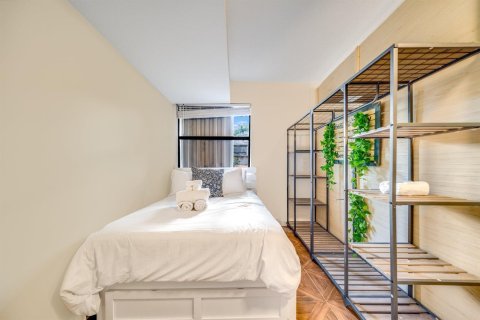 Villa ou maison à louer à Wellington, Floride: 4 chambres, 244.52 m2 № 2242024 - photo 21