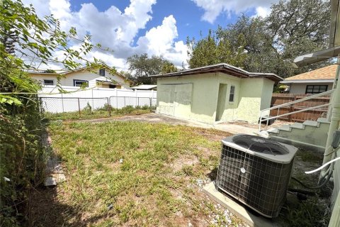 Villa ou maison à vendre à Tampa, Floride: 3 chambres, 95.32 m2 № 2304429 - photo 28