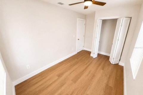 Villa ou maison à vendre à Tampa, Floride: 3 chambres, 95.32 m2 № 2304429 - photo 24