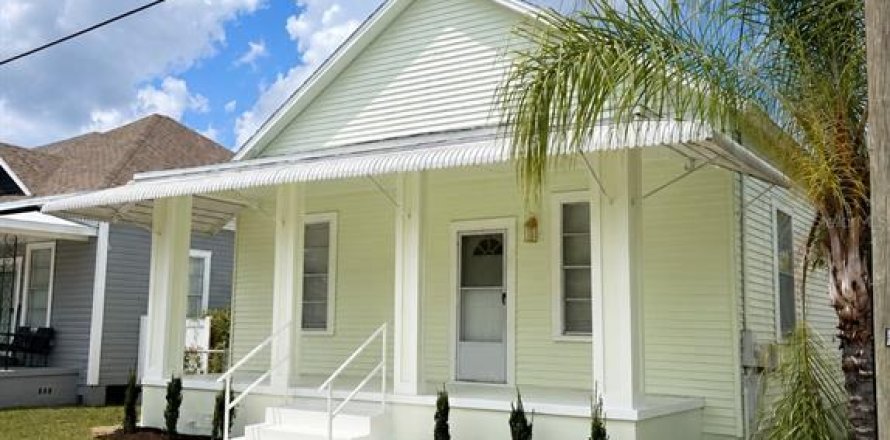 Villa ou maison à Tampa, Floride 3 chambres, 95.32 m2 № 2304429