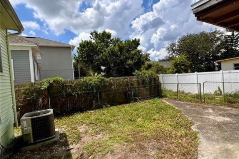 Villa ou maison à vendre à Tampa, Floride: 3 chambres, 95.32 m2 № 2304429 - photo 27