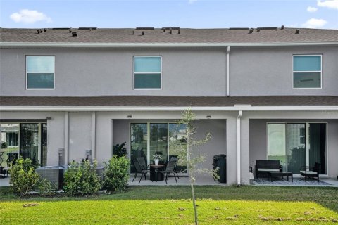 Touwnhouse à vendre à Kissimmee, Floride: 3 chambres, 155.7 m2 № 2309927 - photo 30