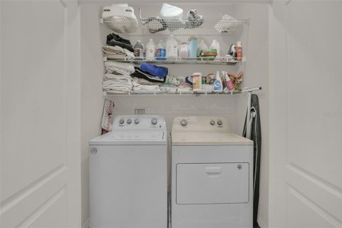 Touwnhouse à vendre à Kissimmee, Floride: 3 chambres, 155.7 m2 № 2309927 - photo 25