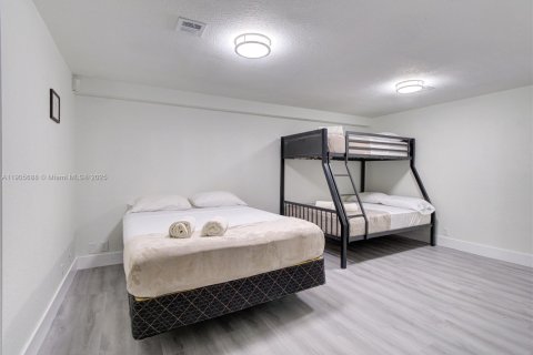 Villa ou maison à vendre à Hollywood, Floride: 5 chambres, 265.33 m2 № 1966270 - photo 26