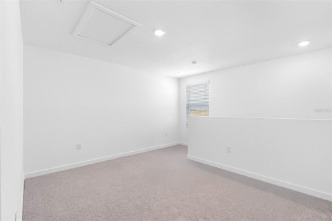 Casa en venta en Spring Hill, Florida, 4 dormitorios, 184.04 m2 № 1652181 - foto 9