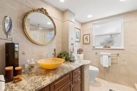 Condo in Saint Petersburg, Florida, 2 bedrooms  № 1899415 - photo 20