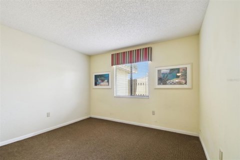 Condominio en venta en Mulberry, Florida, 2 dormitorios, 89.93 m2 № 1823235 - foto 16