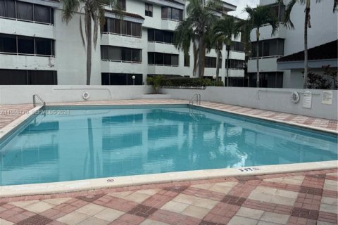 Appartement à louer à Miami, Floride: 2 chambres, 99.78 m2 № 2017536 - photo 15