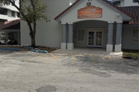 Appartement à louer à Miami, Floride: 2 chambres, 99.78 m2 № 2017536 - photo 23