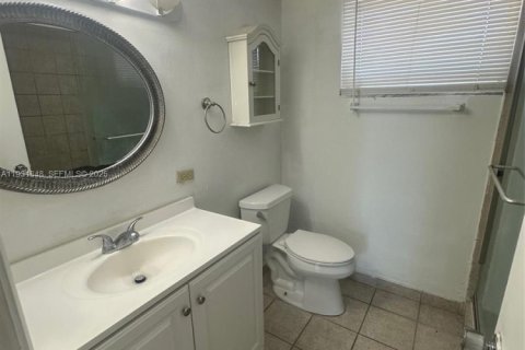 Copropriété à louer à Miami, Floride: 1 chambre, 88.63 m2 № 1990205 - photo 9