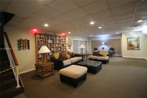 Купить кондоминиум в Плантация, Флорида 2 спальни, 120.4м2, № 2029299 - фото 10